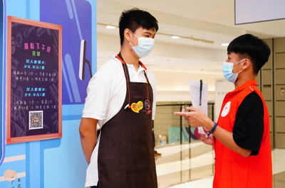 夏日樂章 音樂派對照亮朋友圈，心青年在甜心下午茶中綻放多元才能